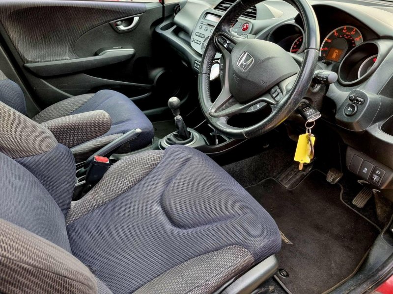 HONDA JAZZ