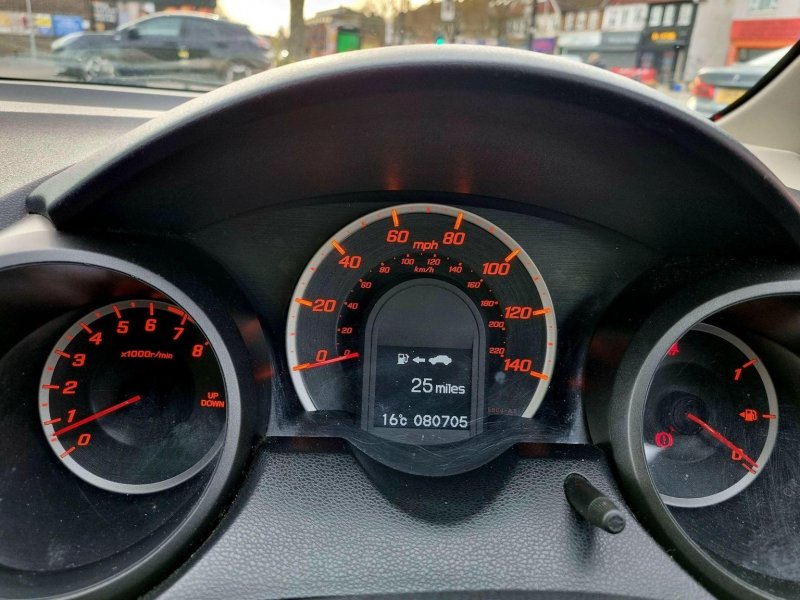 HONDA JAZZ