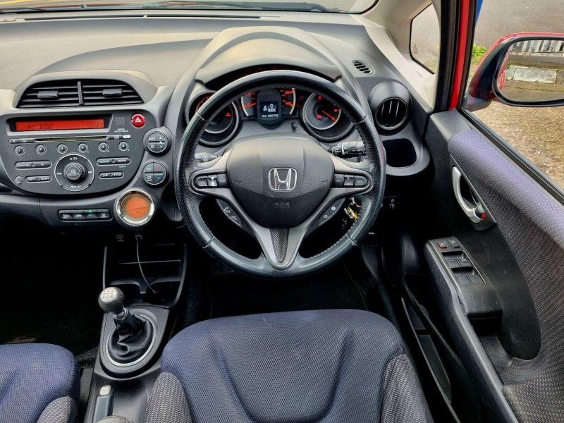 HONDA JAZZ