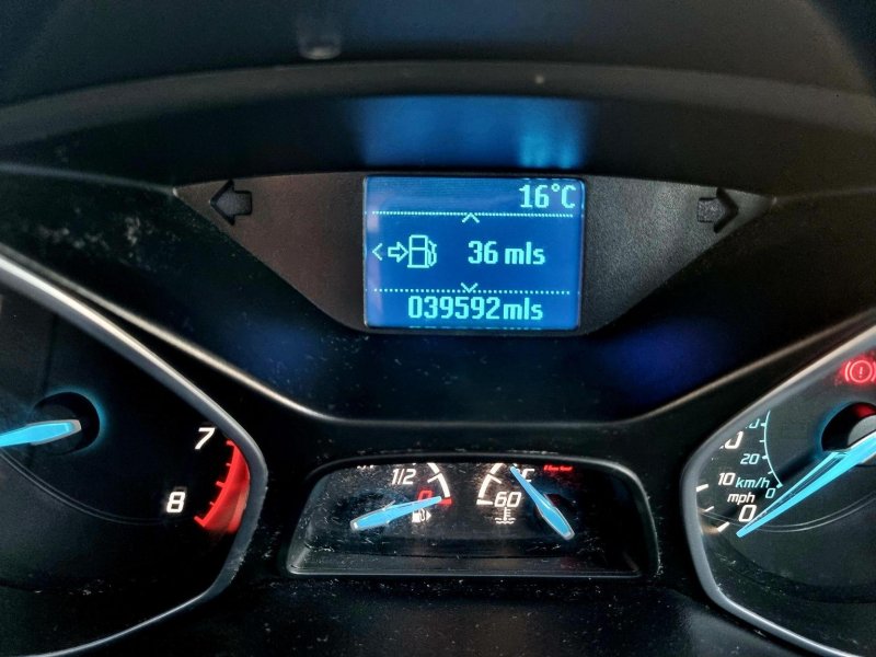 FORD FOCUS