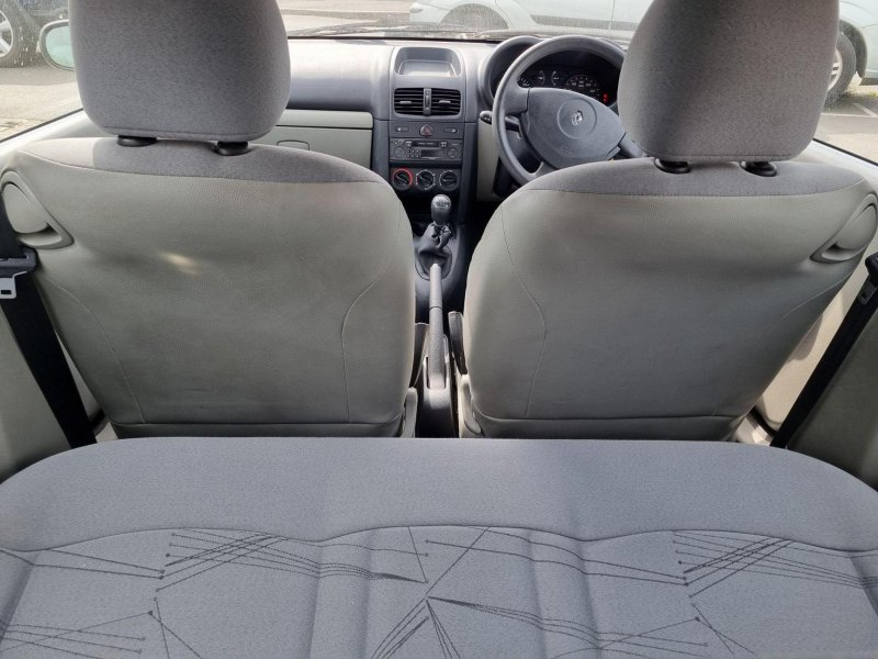 RENAULT CLIO
