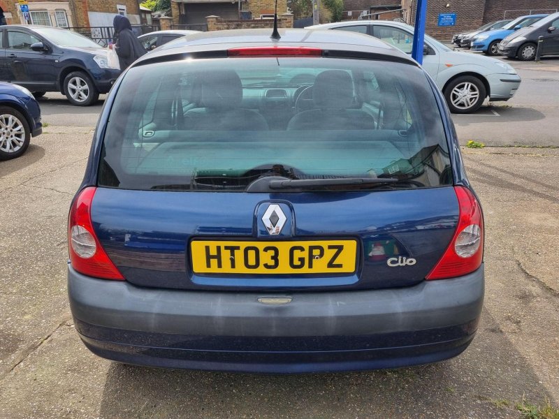 RENAULT CLIO